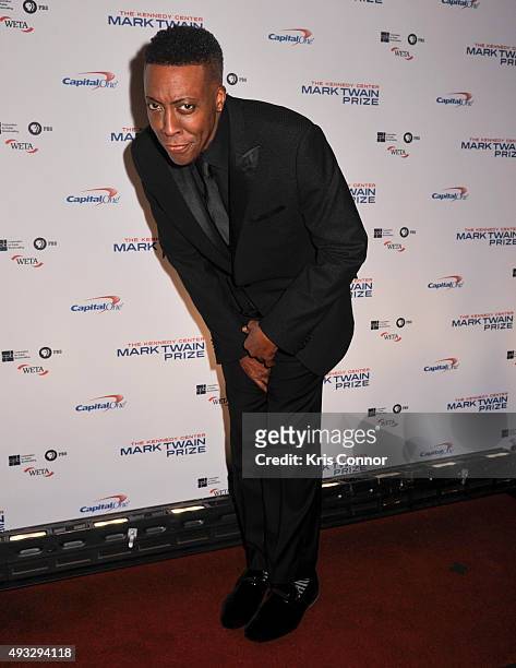 Actress and comedian Arsenio Hall poses on the red carpet during the 18th Annual Mark Twain Prize For Humor honoring Eddie Murphy at The John F....