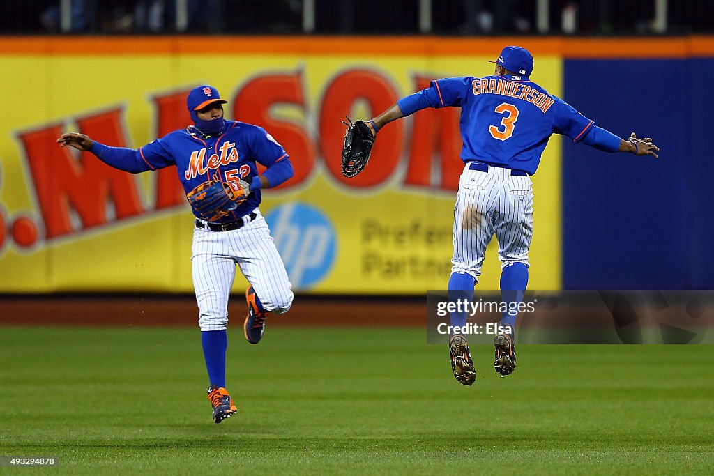 League Championship - Chicago Cubs v New York Mets - Game Two