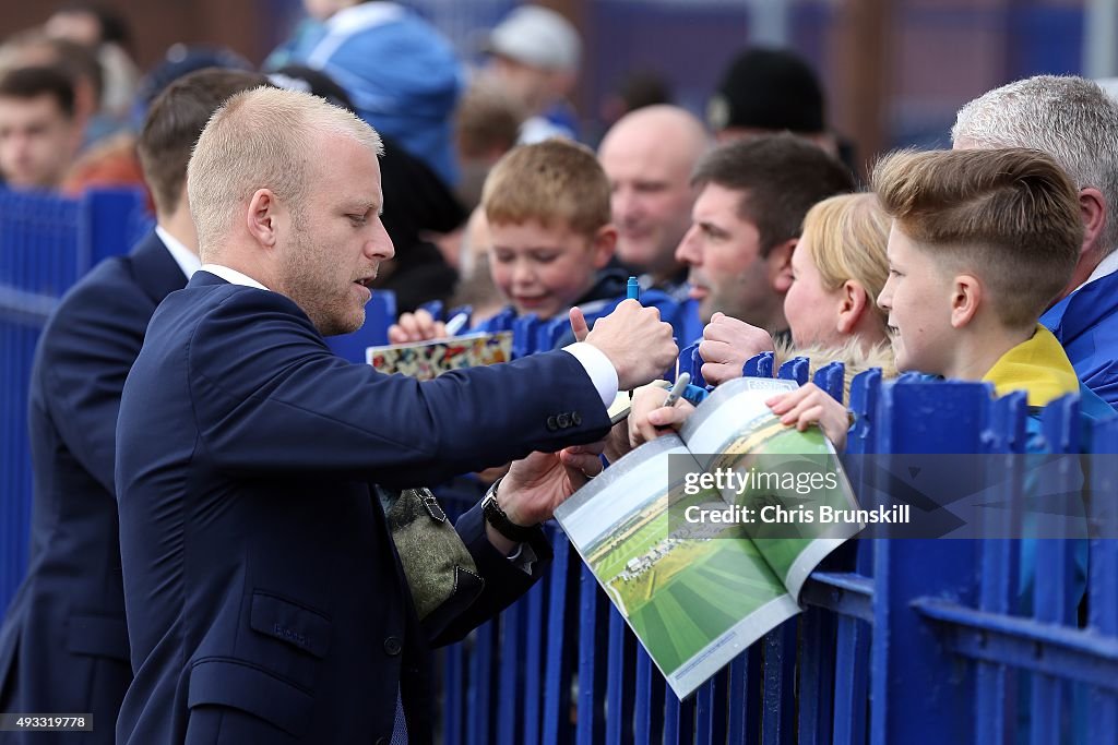 Everton v Manchester United - Premier League