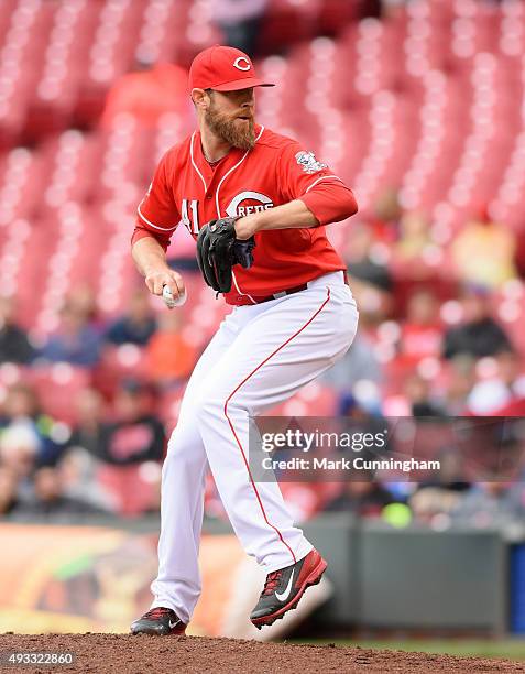 Ryan Mattheus of the Cincinnati Reds pitches during the game against the Chicago Cubs at Great American Ball Park on October 1, 2015 in Cincinnati,...