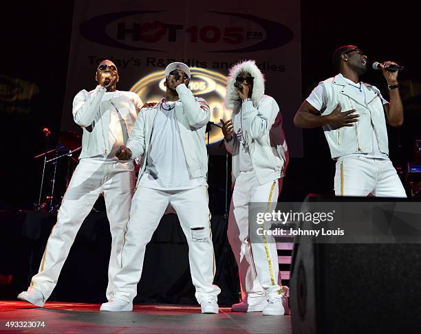 Daron Jones, Michael Keith, Marvin 'Slim' Scandrick and Quinnes 'Q' Parker of 112 perform onstage at Hot 105's 30th Anniversary R&B Groove at Bank...