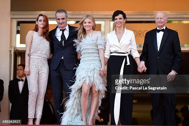 Kristen Stewart, director Olivier Assayas, Chloe Grace Moretz, Juliette Binoche and President of the Cannes Film Festival Gilles Jacob attend the...