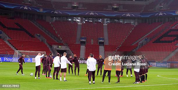 Roma players during a training session ahead of the UEFA Champions League Group E, first-leg against Bayer Leverkusen on October 19, 2015 in...