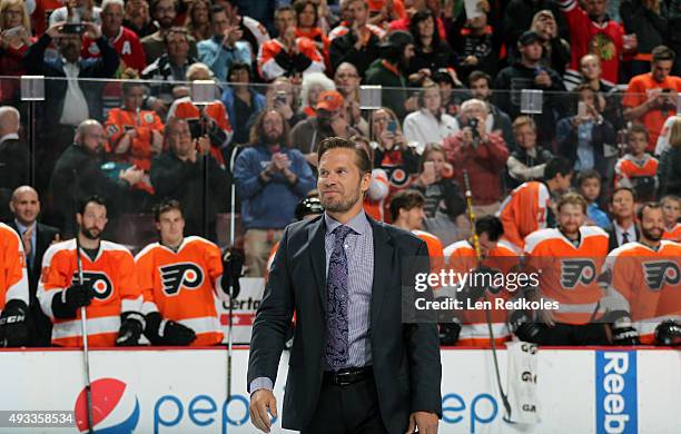 422 Kimmo Timonen Chicago Blackhawks Photos & High Res Pictures Getty
