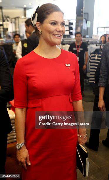 Crown Princess Victoria of Sweden smiles during a visit to H&M store at Jockey Plaza on October 19, 2015 in Lima, Peru.