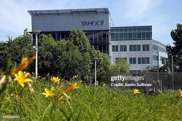 Yahoo Corporate Headquarters Photos and Premium High Res Pictures ...