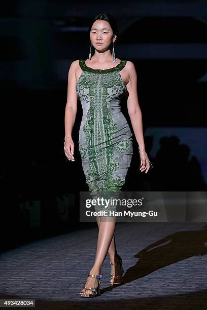 Model Jang Yoon-Ju showcases designs on the runway during the 'Miss Gee Collection' show as part of HERA Seoul Fashion Week S/S 2016 at DDP on...