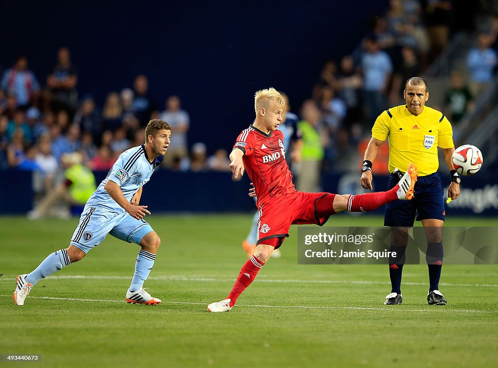 Toronto FC v Sporting Kansas City