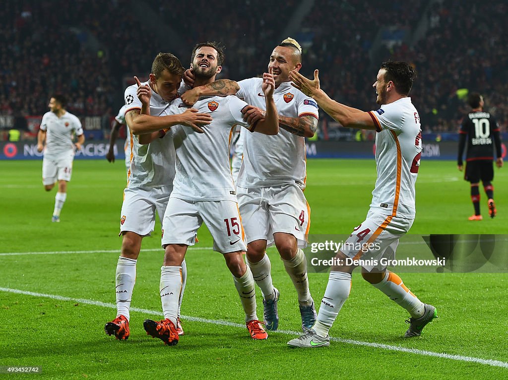 Bayer 04 Leverkusen v AS Roma - UEFA Champions League