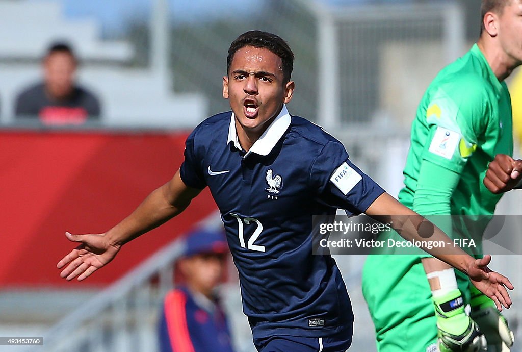 New Zealand v France: Group F - FIFA U-17 World Cup Chile 2015
