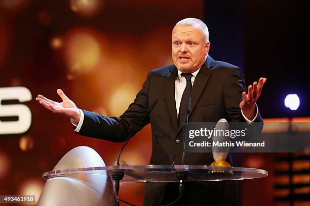 Stefan Raab speaks on stage after receiving the 'Ehrenpreis' at the 19th Annual German Comedy Awards at Coloneum on October 20, 2015 in Cologne,...