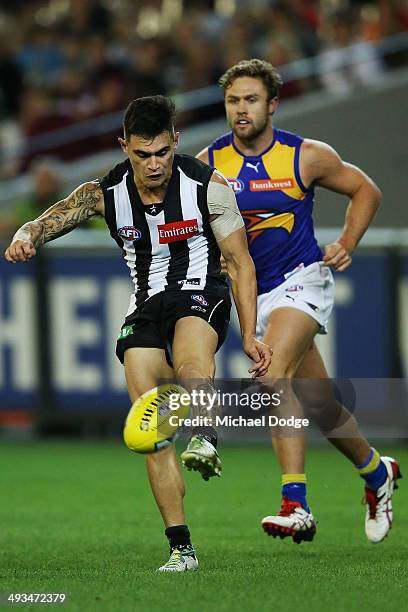 Marley Williams of the Magpies kicks the ball during the round 10 AFL match between the Collingwood Magpies and West Coast Eagles at Melbourne...