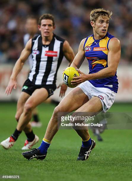 Mark Hutchings of the Eagles looks upfield during the round 10 AFL match between the Collingwood Magpies and West Coast Eagles at Melbourne Cricket...