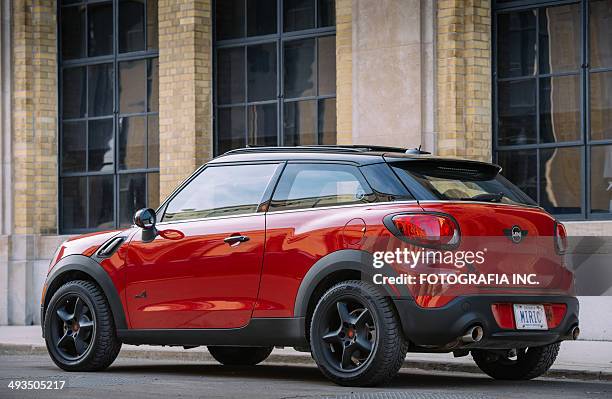 Mini Paceman Rear Window 150 Suv Rear Window Stock Photos, High-Res Pictures, and Images - Getty ...