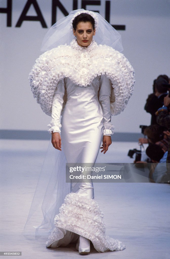 Chanel : Runway - Haute Couture Fall/Winter 1987/1988