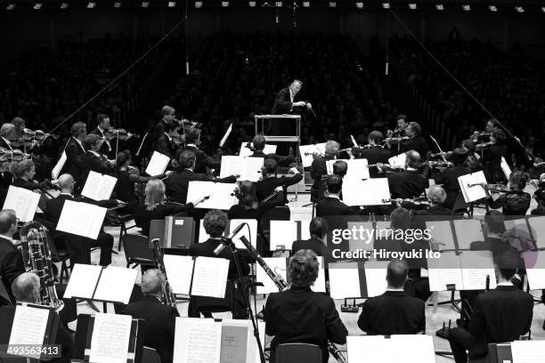 Mariss Jansons leading the Bavarian Radio Symphony Orchestra in Shostakovich's Fifth Symphony at Carnegie Hall on Saturday night, May 17, 2014.