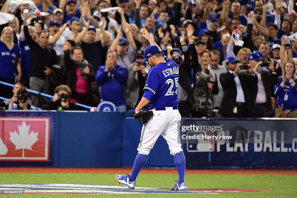 League Championship - Kansas City Royals v Toronto Blue Jays - Game Five