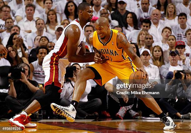 Chris Copeland of the Indiana Pacers drives to the basket against Chris Bosh of the Miami Heat during Game Three of the Eastern Conference Finals of...