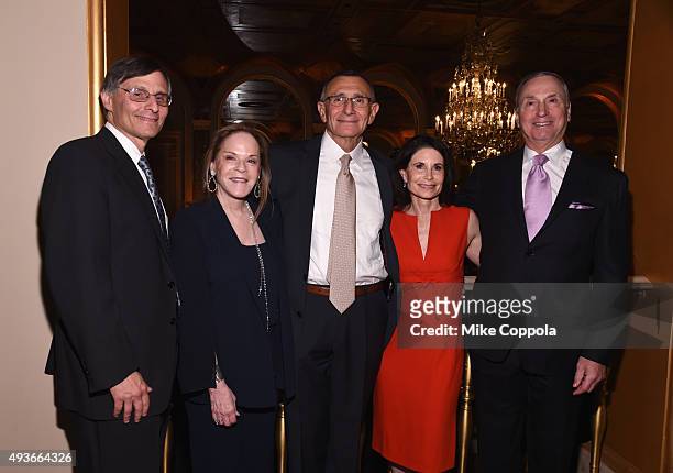 Dr. Ben Neel, Laurie Perlmutter, Dr. Hersch Leon Pachter, Lori Fink and Robert I. Grossman attend NYU Langone Medical Center's Perlmutter Cancer...