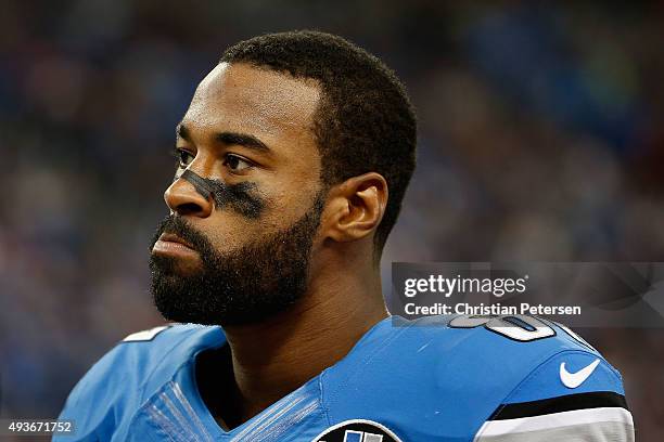 Wide receiver Calvin Johnson of the Detroit Lions during the NFL game against the Chicago Bears at Ford Field on October 18, 2015 in Detroit,...