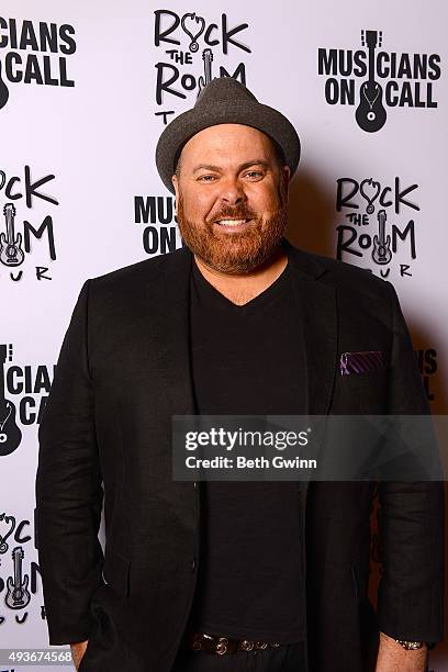 Shane Tarleton walks the red carpet at the Musicians on Call event at City Winery Nashville on October 21, 2015 in Nashville, Tennessee.