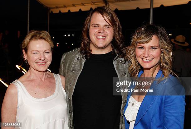 Dianne Wiest , American Idol Season 13 Winner Caleb Johnson and Jennifer Nettles pose for a photo backstage at the 25th National Memorial Day Concert...