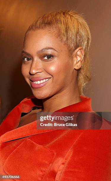 Beyonce poses backstage at the hit musical "Hamilton" on Broadway at The Richard Rogers Theater on October 21, 2015 in New York City.