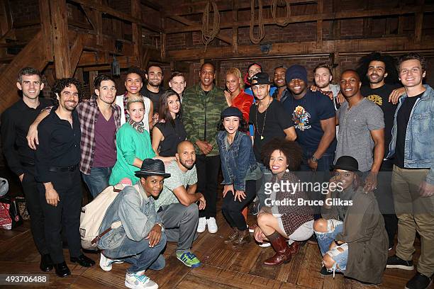 Jay Z and Beyonce pose with the cast backstage at the hit musical "Hamilton" on Broadway at The Richard Rogers Theater on October 21, 2015 in New...