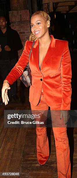 Beyonce poses backstage at the hit musical "Hamilton" on Broadway at The Richard Rogers Theater on October 21, 2015 in New York City.