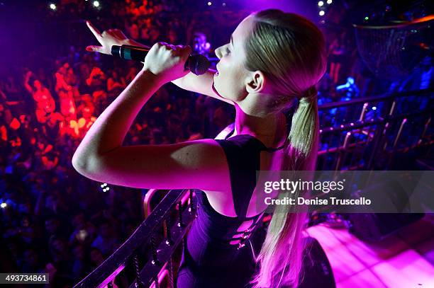 Iggy Azalea performs at The Bank nightclub at the Bellagio on May 24, 2014 in Las Vegas, Nevada.