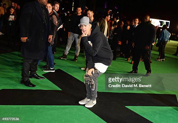 Justin Bieber attends the World Premiere of "Ed Sheeran: Jumpers For Goalposts" at Odeon Leicester Square on October 22, 2015 in London, England.