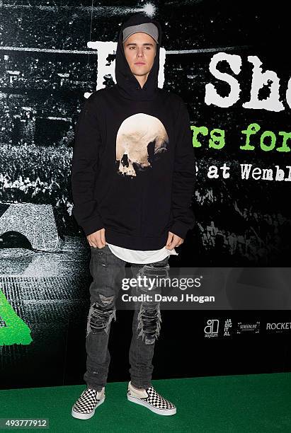 Justin Bieber attends the World Premiere of "Jumpers For Goalposts" at Odeon Leicester Square on October 22, 2015 in London, England.