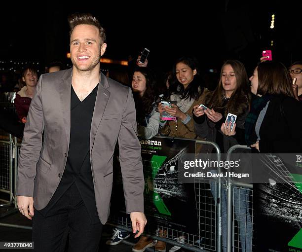 Olly Murs attends the World Premiere of "Jumpers For Goalposts" at Odeon Leicester Square on October 22, 2015 in London, England.