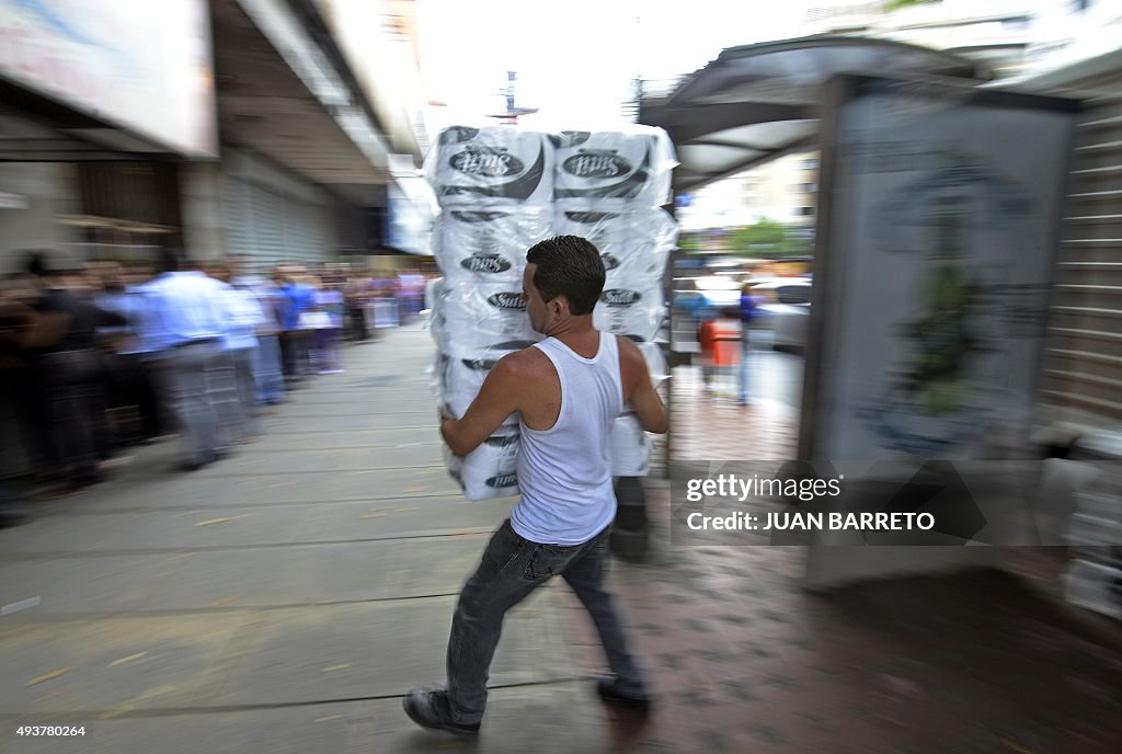 VENEZUELA-ECONOMY-INFLATION