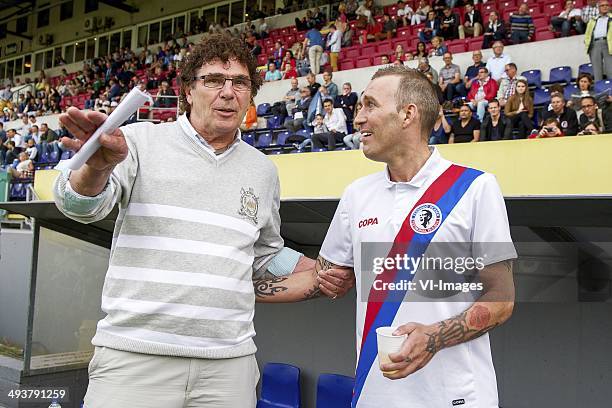 Coach Willem van Hanegem of Team Fernando Ricksen, Fernando Ricksen of Team Fernando Ricksen during the Fernando Ricksen benefit game on May 25, 2014...