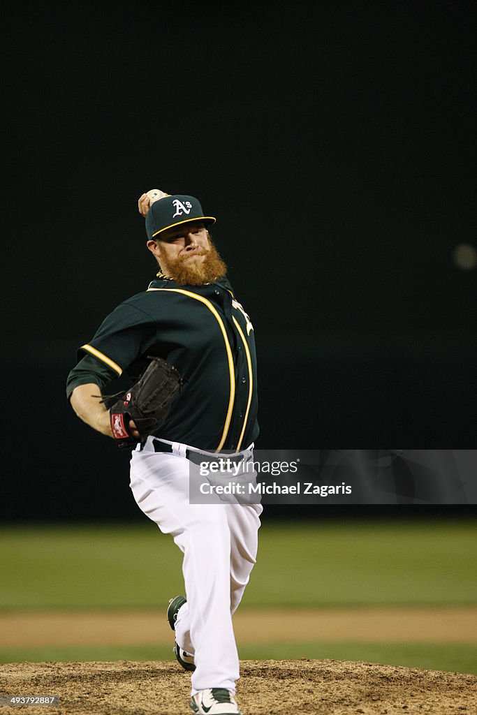 Washington Nationals v Oakland Athletics