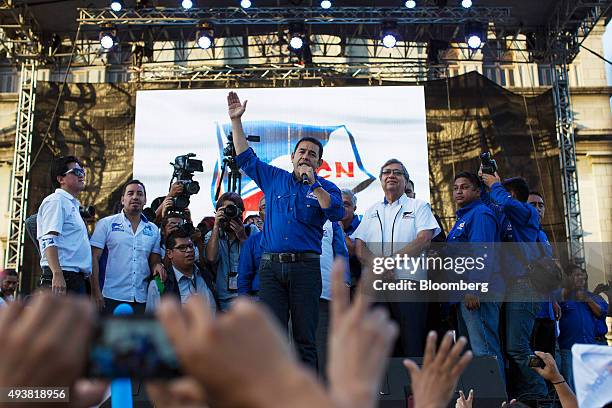 Presidential candidate Jimmy Morales, center, speaks at a campaign rally in Guatemala City, Guatemala, on Thursday, Oct. 22, 2015. Morales, an actor...