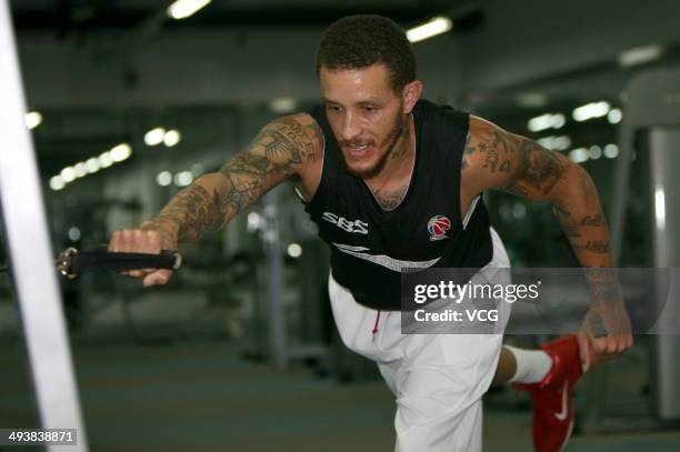 Delonte West of Fujian reacts during a training session for CBA 13/14 game on October 18, 2013 in Quanzhou, Fujian Province of China.