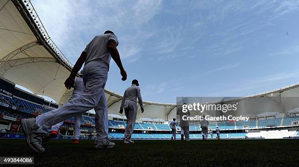 England walk out to field ahead of day two of the 2nd test match between Pakistan and England at Dubai Cricket Stadium on October 23, 2015 in Dubai,...