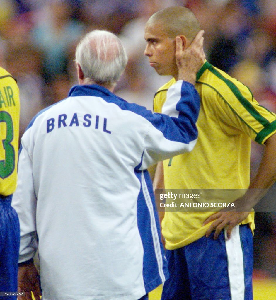 CUP-FR98-BRA-FRA-ZAGALLO-RONALDO