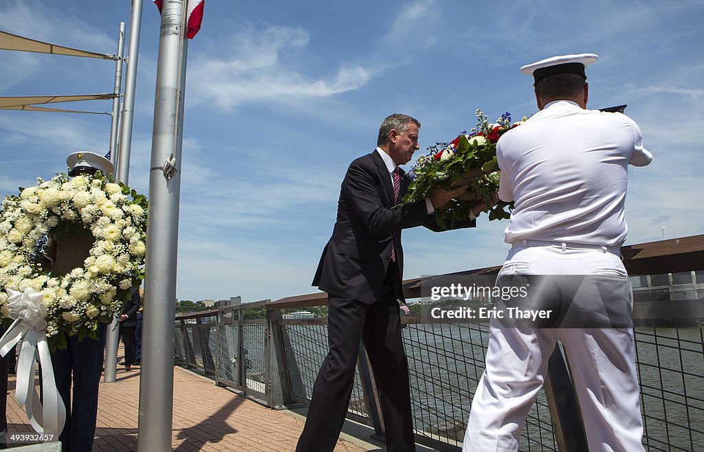Mayor De Blasio Marks Memorial Day With Wreath Laying On The Intrepid