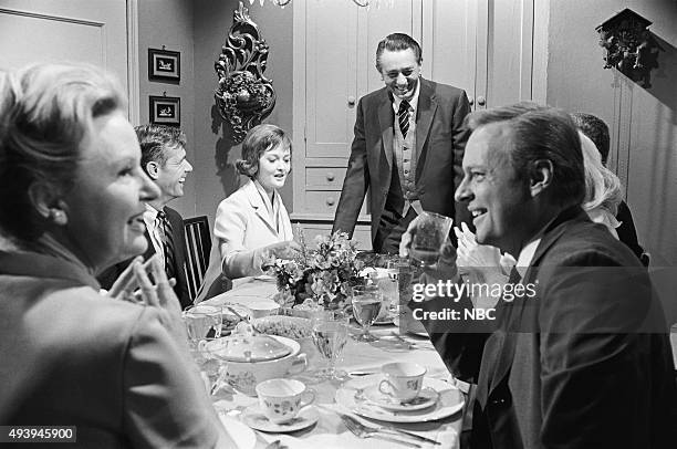 Frances Reed 119 Days Of Our Lives Photo Tom Horton Stock Photos, High-Res Pictures ...