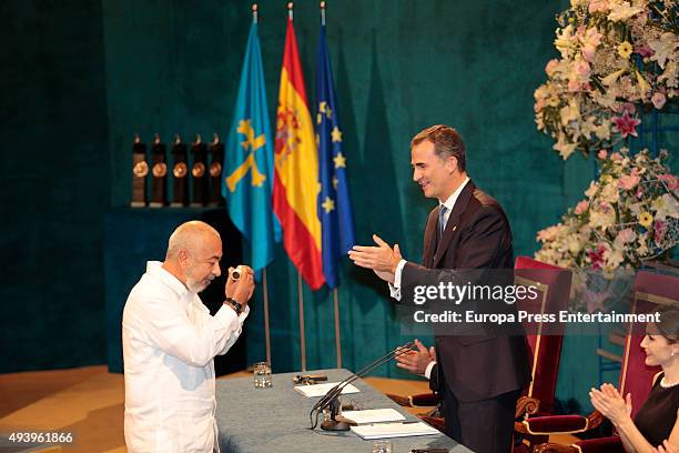 Leonardo Padura, King Felipe VI of Spain and Queen Letizia of Spain attend the Princess of Asturias award 2015 at the Campoamor Theater on October...