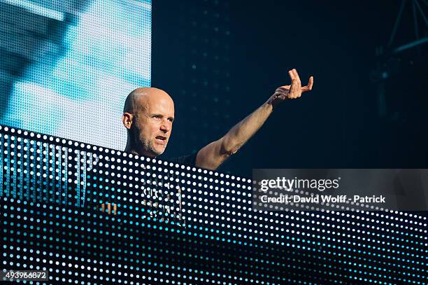 Moby performs at Le Zenith on October 23, 2015 in Paris, France.