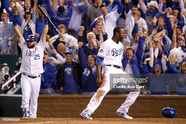 Lorenzo Cain of the Kansas City Royals celebrates after scoring in the eigthth inning against the Toronto Blue Jays in game six of the 2015 MLB...