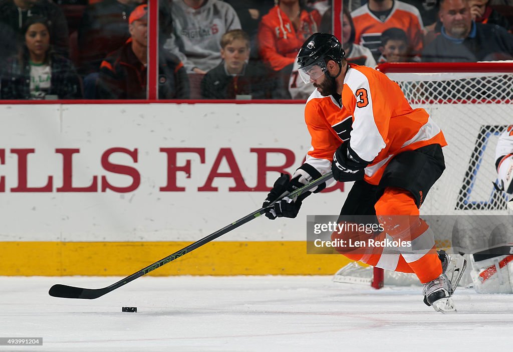 Dallas Stars v Philadelphia Flyers