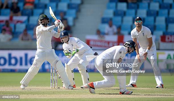 Mohammad Hafeez of Pakistan bats during day three of the 2nd test match between Pakistan and England at Dubai Cricket Stadium on October 24, 2015 in...