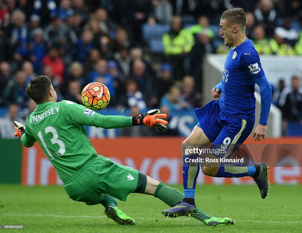 Leicester City v Crystal Palace - Premier League