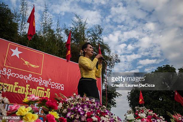 Aung Sun Suu Kyi, leader of Myanmar's National League for Democracy Party, campaigns in her constituency on October 24, 2015 in Kawhmu, Myanmar. Suu...