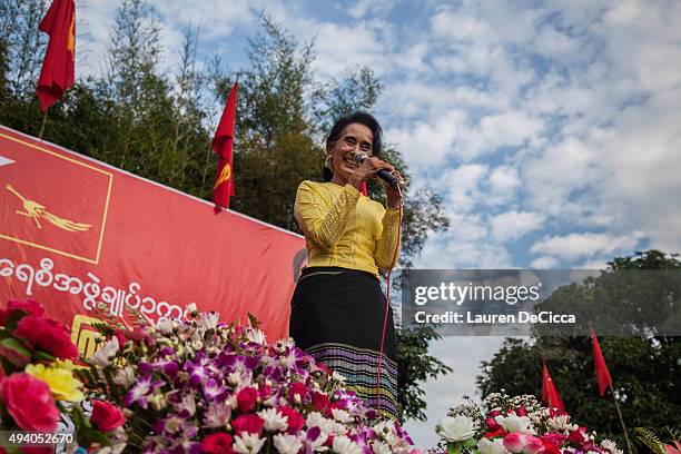 Aung Sun Suu Kyi, leader of Myanmar's National League for Democracy Party, campaigns in her constituency on October 24, 2015 in Kawhmu, Myanmar. Suu...